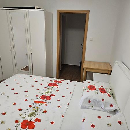 Apartments Vila Tisa Mali Lošinj Extérieur photo