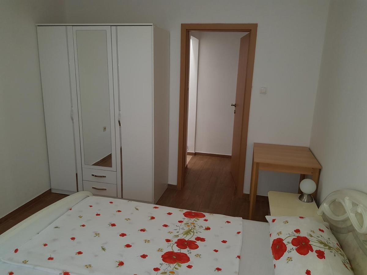 Apartments Vila Tisa Mali Lošinj Extérieur photo
