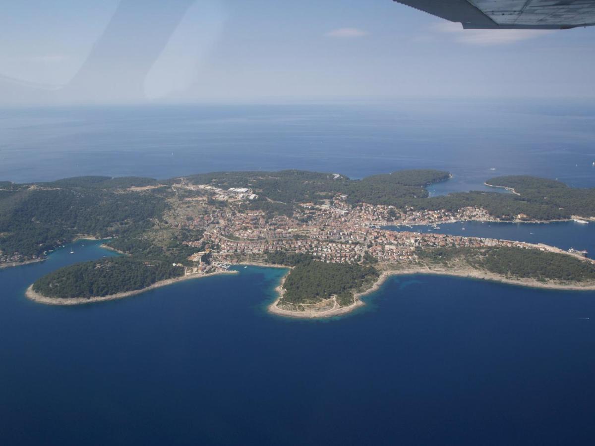 Apartments Vila Tisa Mali Lošinj Extérieur photo