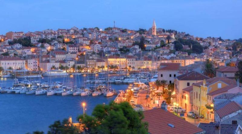Apartments Vila Tisa Mali Lošinj Extérieur photo