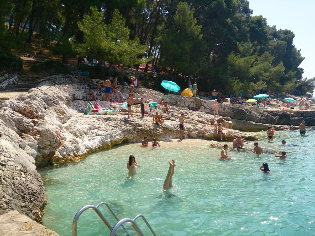 Apartments Vila Tisa Mali Lošinj Extérieur photo