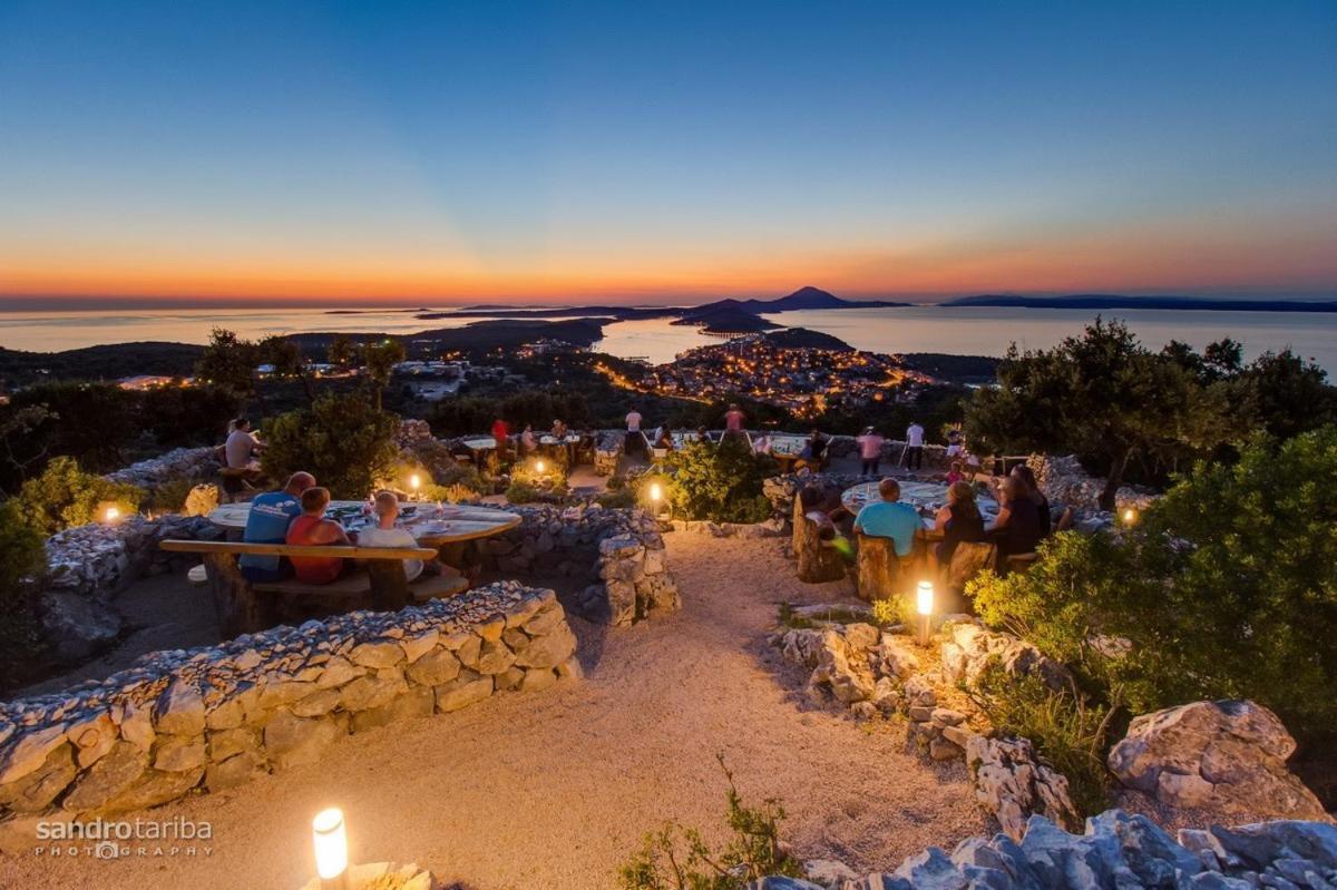 Apartments Vila Tisa Mali Lošinj Extérieur photo