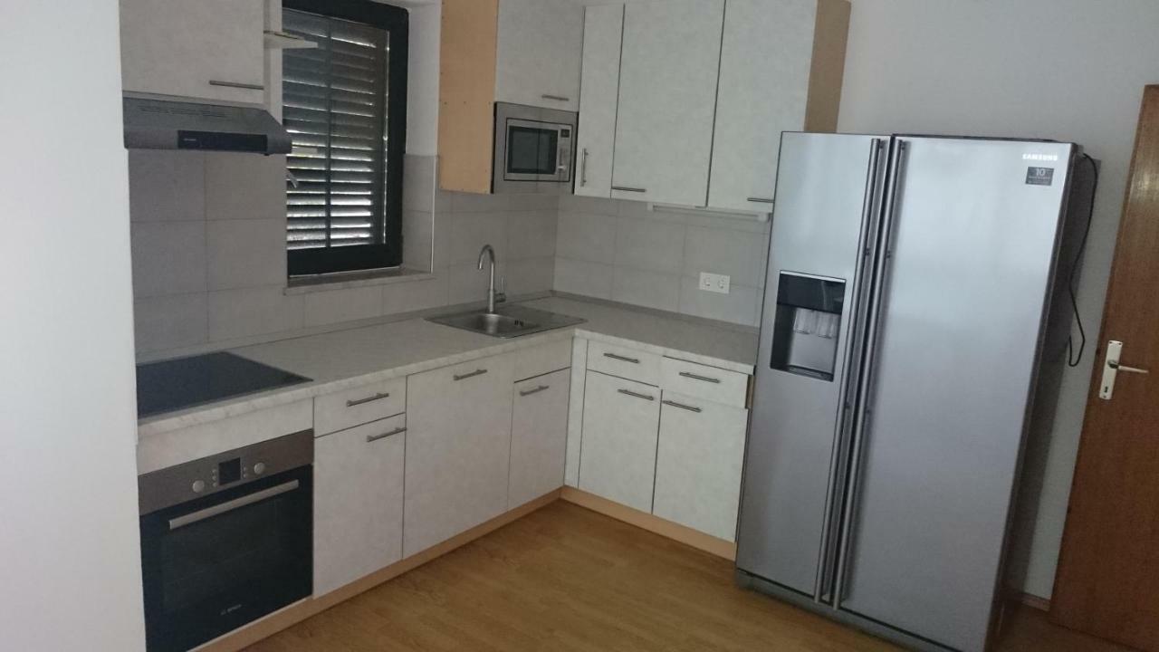 Apartments Vila Tisa Mali Lošinj Extérieur photo