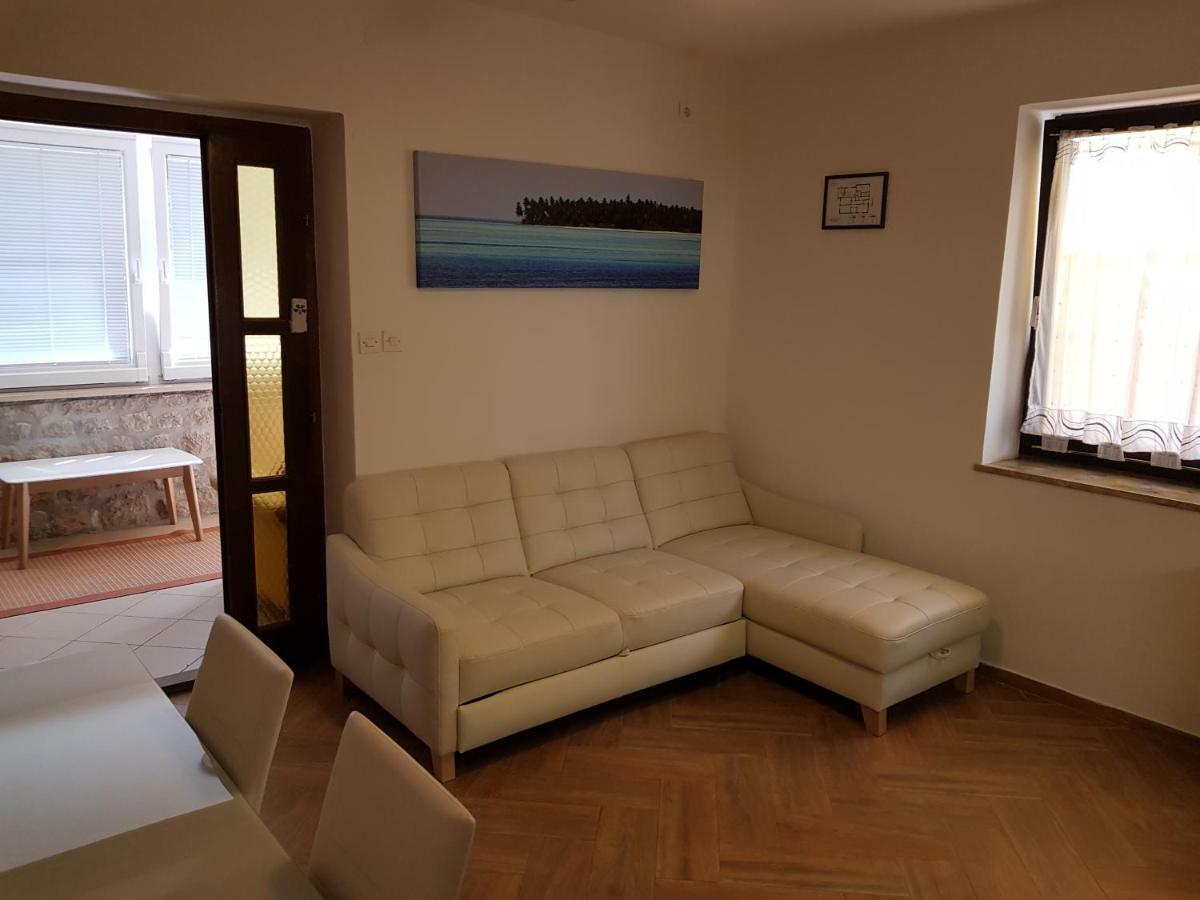 Apartments Vila Tisa Mali Lošinj Extérieur photo