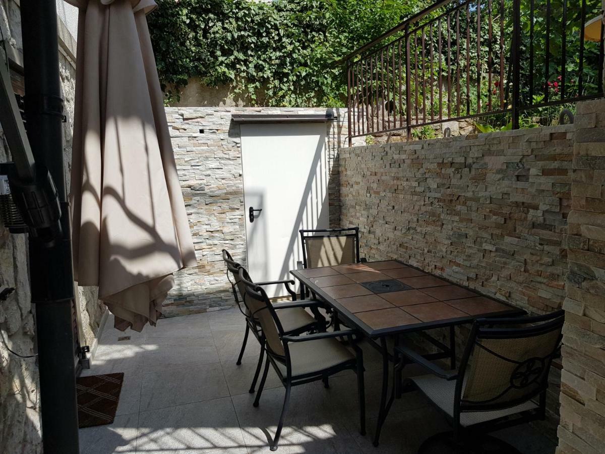 Apartments Vila Tisa Mali Lošinj Extérieur photo