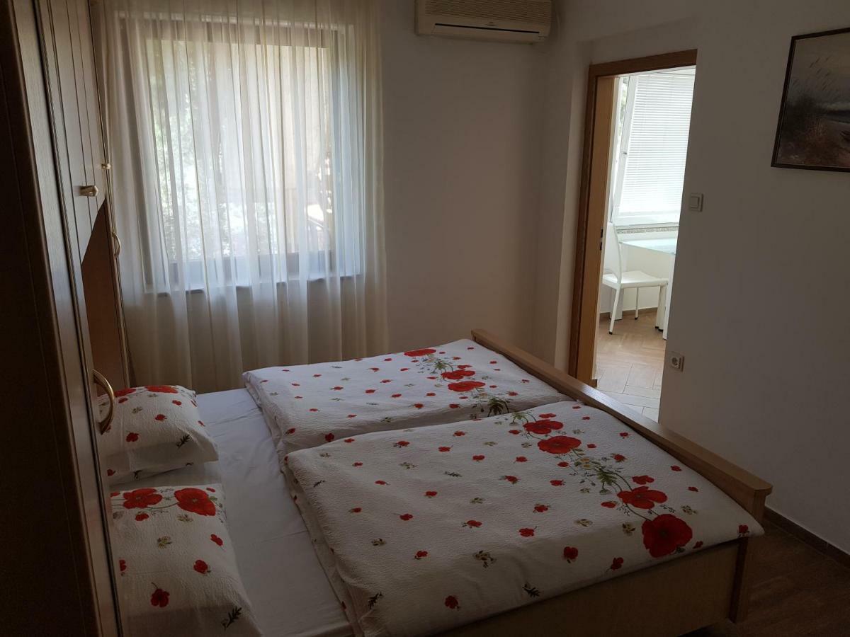 Apartments Vila Tisa Mali Lošinj Extérieur photo
