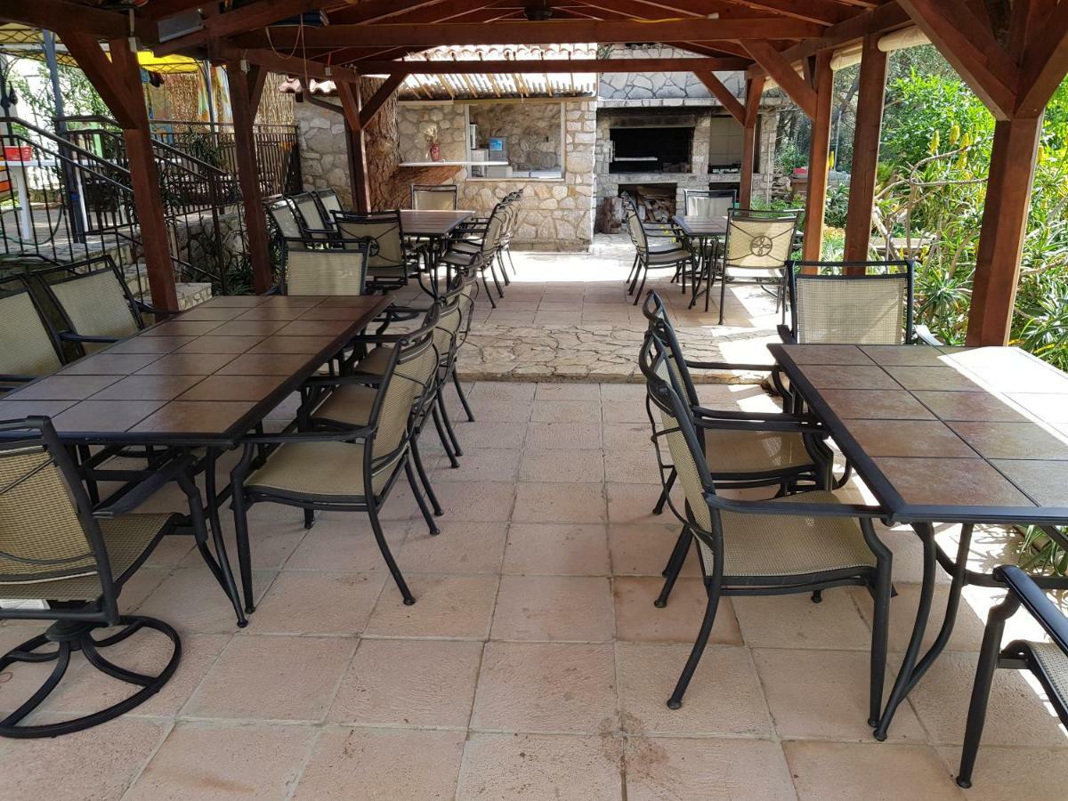 Apartments Vila Tisa Mali Lošinj Extérieur photo